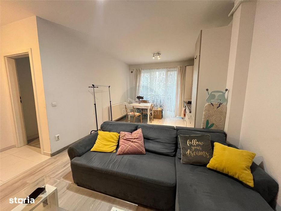 Apartament modern 2 camere terasa si parcare zona Centrala