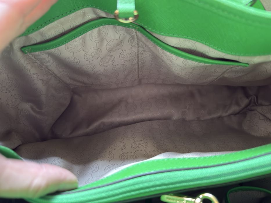Vand geanta verde Michael Kors