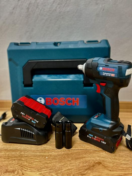 Нов гайковерт с 2 батерии зарядно 2 камъка