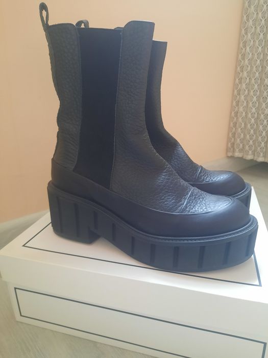 Боти от естествена кожа RAW