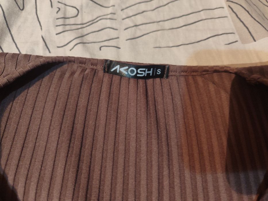 Платье коричневое