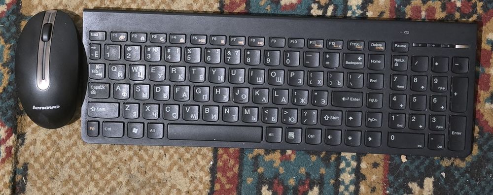 Блютуз клавиатура и мышка Lenovo