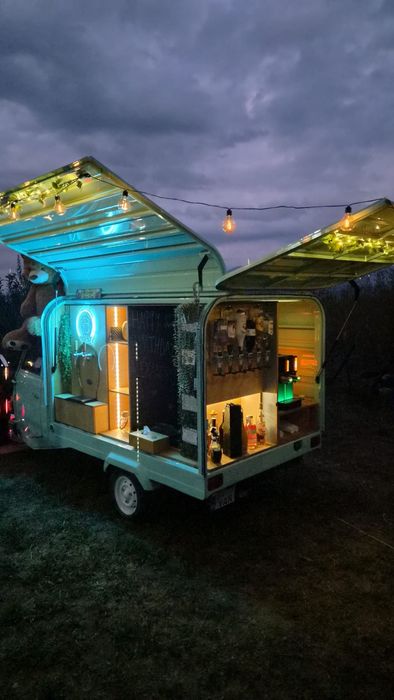 Inchiriez bar mobil pt evenimente