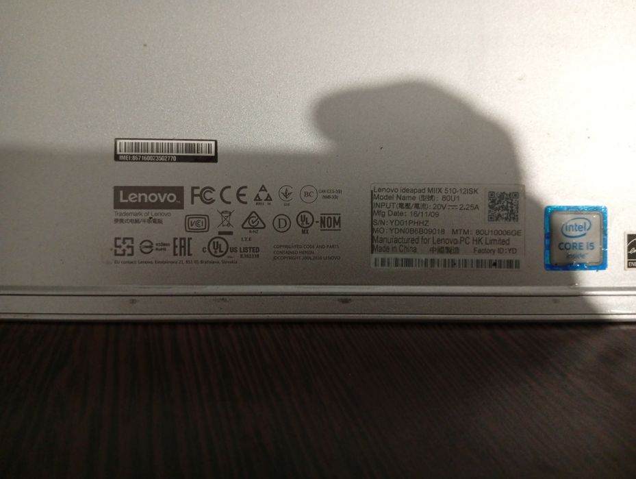 lenovo ideapad miix 510-12isk i5. Hard defect ,ecran spart.
