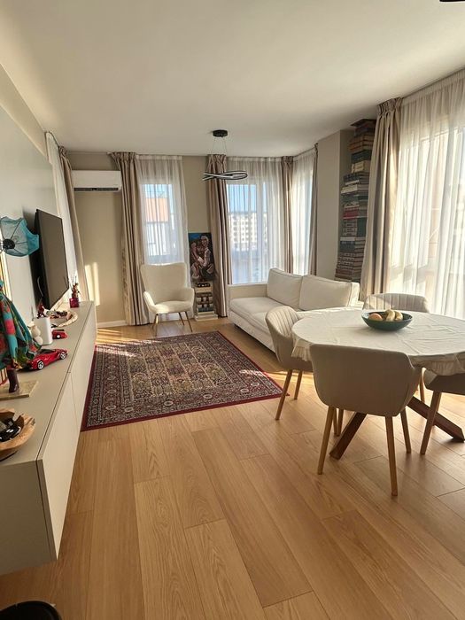 Продава се Тристаен апартамент в Пловдив, Остромила - 100 кв.м за 1199 €/кв.м - Снимка #1