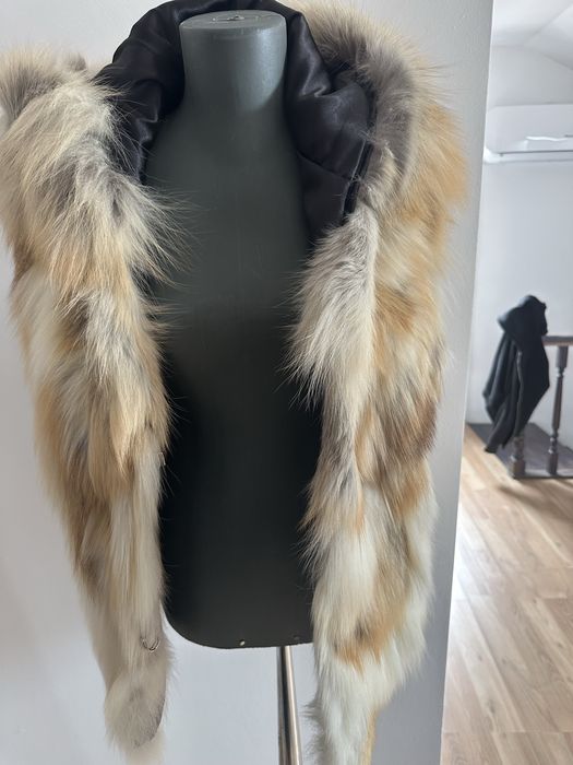 Vesta blana naturala vulpe