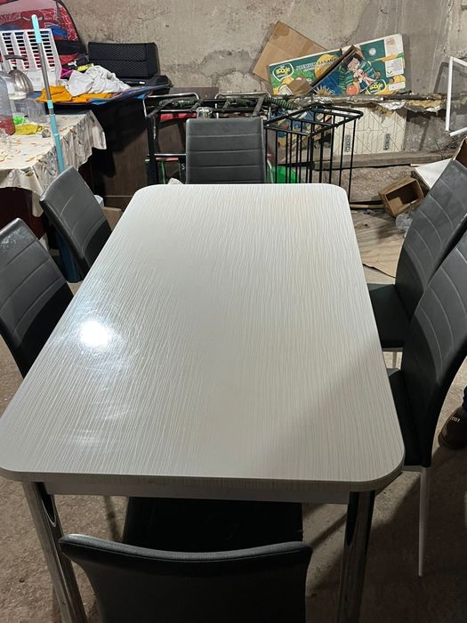 Стол и стулья город шымкент