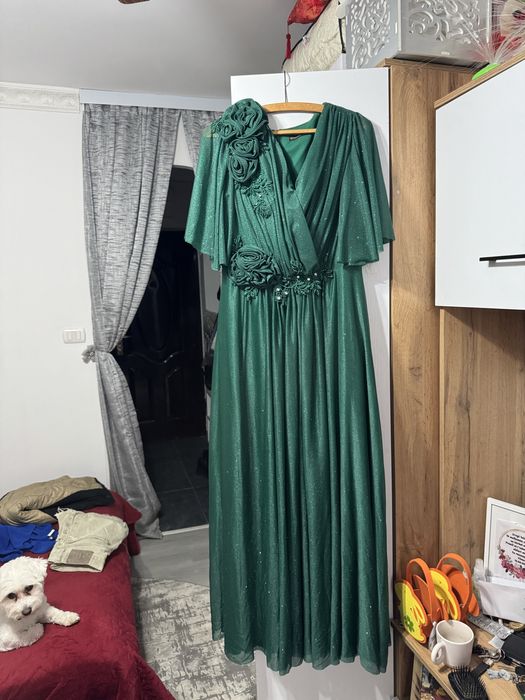 Rochi de ocazie purtata doar o ora