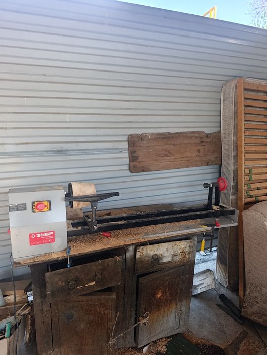 Токарный станок по дереву