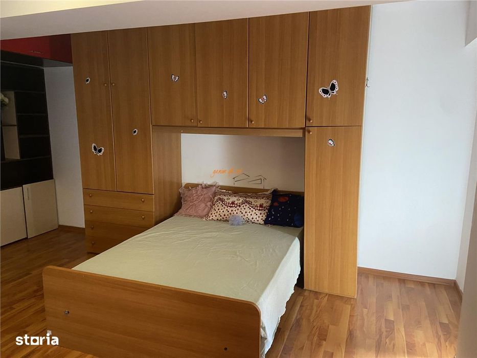 Garsoniera de vanzare , zona Spitalul Judetean Focsani , et 13 , 38 mp