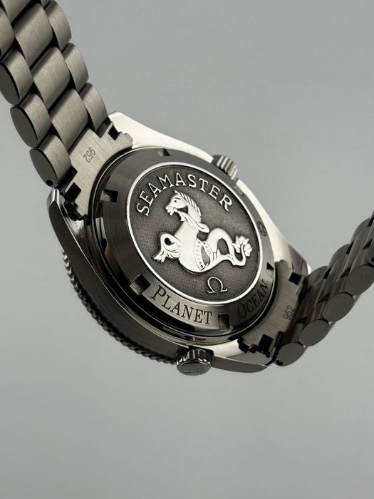 Omega Seamaster Planet Ocean