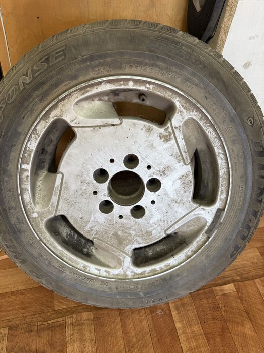 Продам 2 диска от мерседес