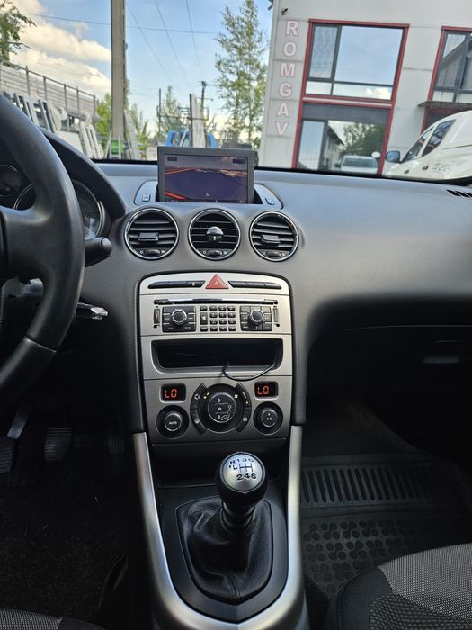 Peugeot308/diesel/ Panoramic