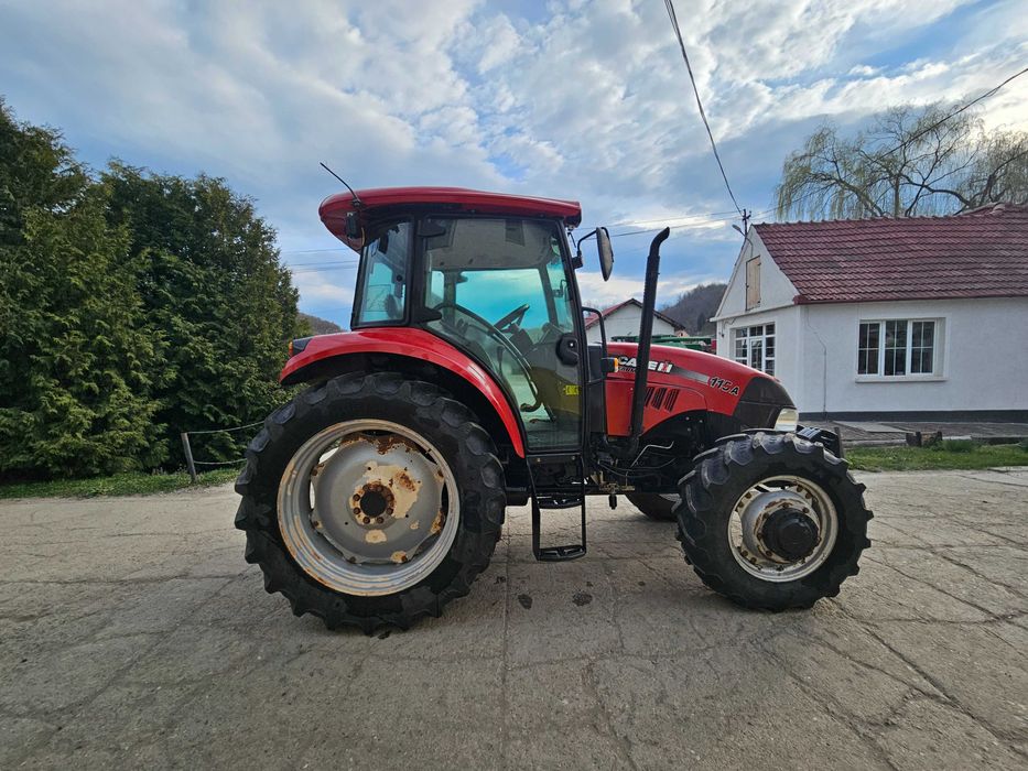 De vanzare tractor Case IH Farmall 115A