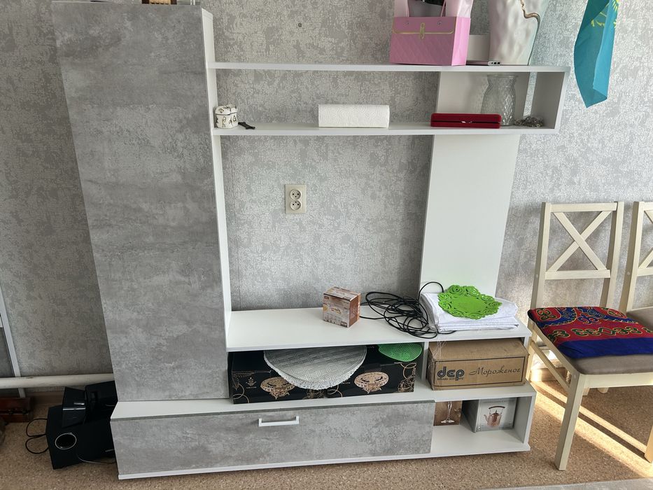 Продам горку для зала