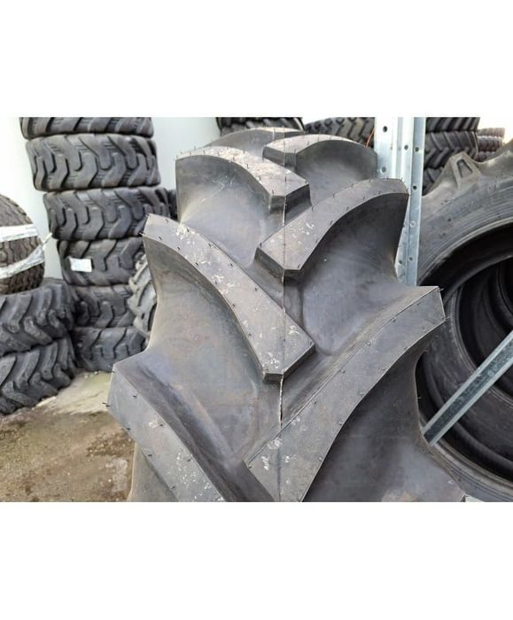 Anvelopa 16.9-30 bkt tr135 14pr tt (16930)  Cauciucuri tractor, Fiat, Case, Fendt, John Deere, New Holland, Massey Ferguson, UTB   Cauciucuri tractor,