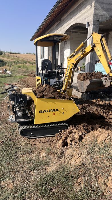 Prestari servicii  cu mini excvator de 2.700 t si 1500 t