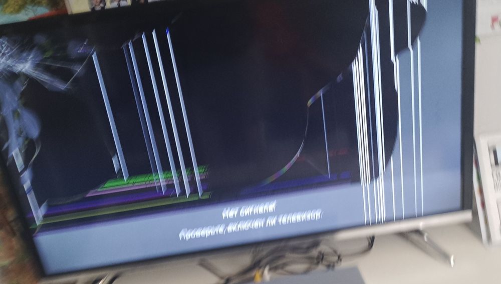 Отдам телевизор на запчасти Aser.