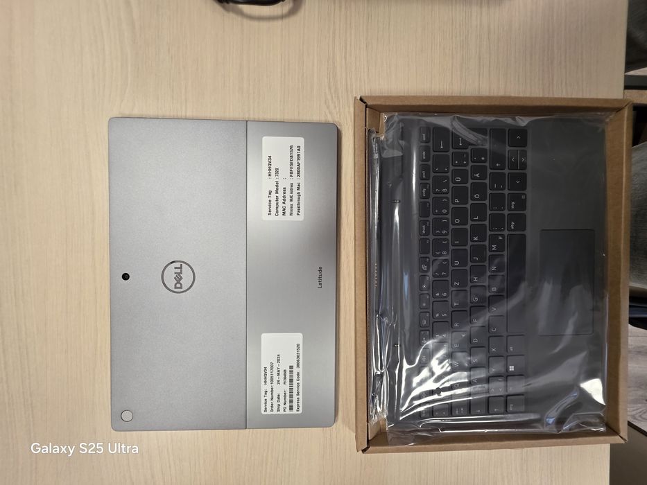 Laptop  DELL  Latitude 7320 2 în 1 LTE