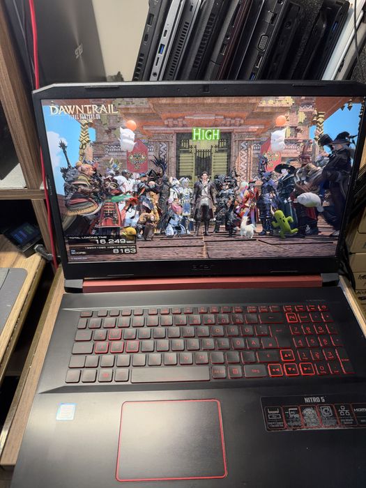 Laptop Gaming Acer i5 9gen 16g 512g nvme GTX1650 4g 17FHD
