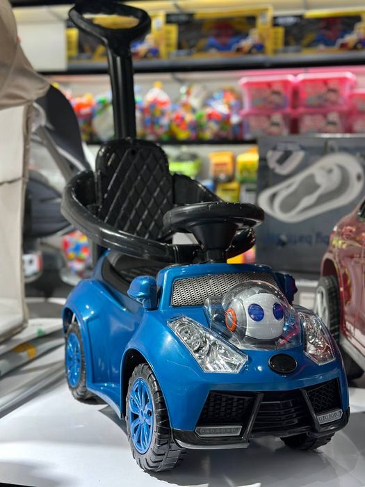 Новые машинки с ручкой.