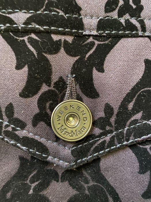 Vând geaca Max Mara