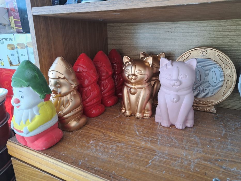 Шкатулки, той табақтар, Бонбоньерки