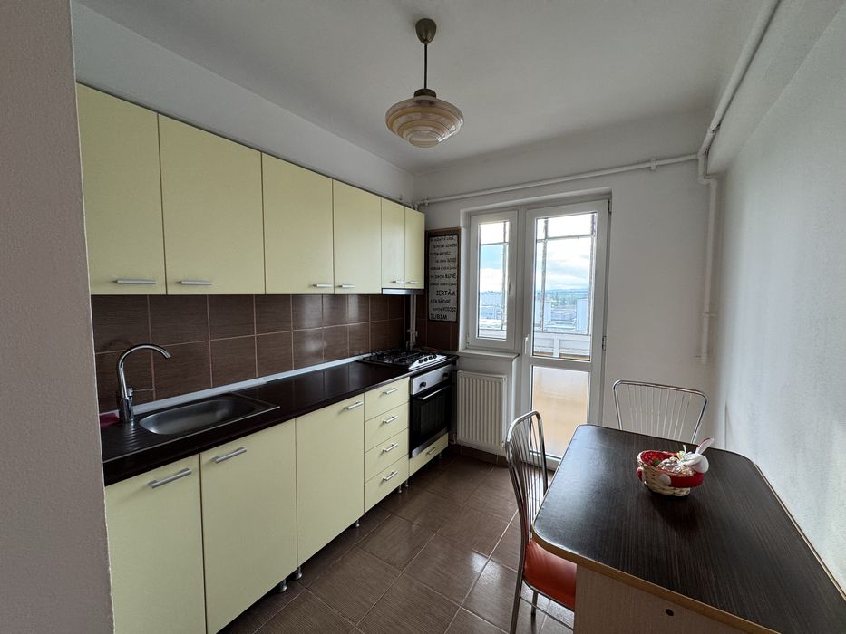 Apartament 2 camere decomandat, 57.4 mp,mobilat, zona Republicii – Ploiești