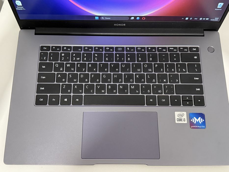 Продается в хорошем состоянии ноутбук