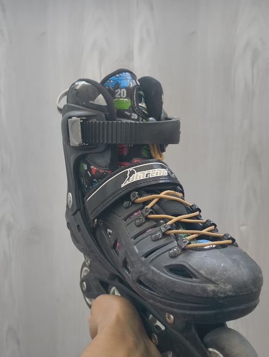 Продам роликовые коньки