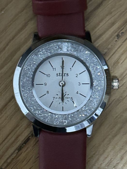 Vand ceas damă de mână pentru femei,stare imprcabila.