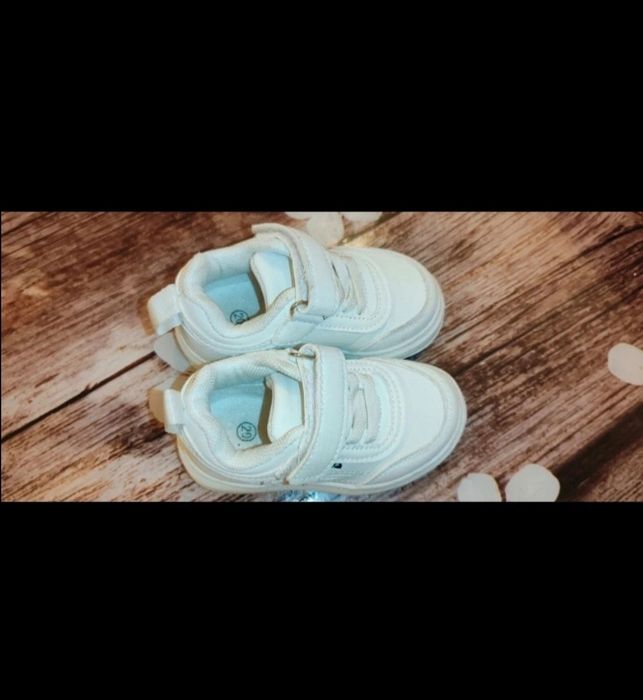 Vând - Adidași copii