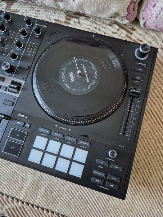 Consolă Hercules DJ Control Inpulse T7