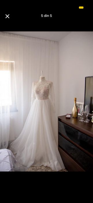 Vand rochie de mireasa