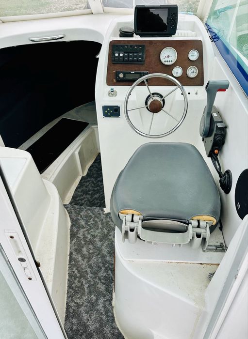 Barca Merry Fisher 585 Motor Suzuky 140 CP