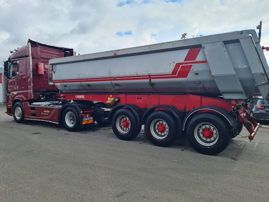 Vand Actros si semiremorca