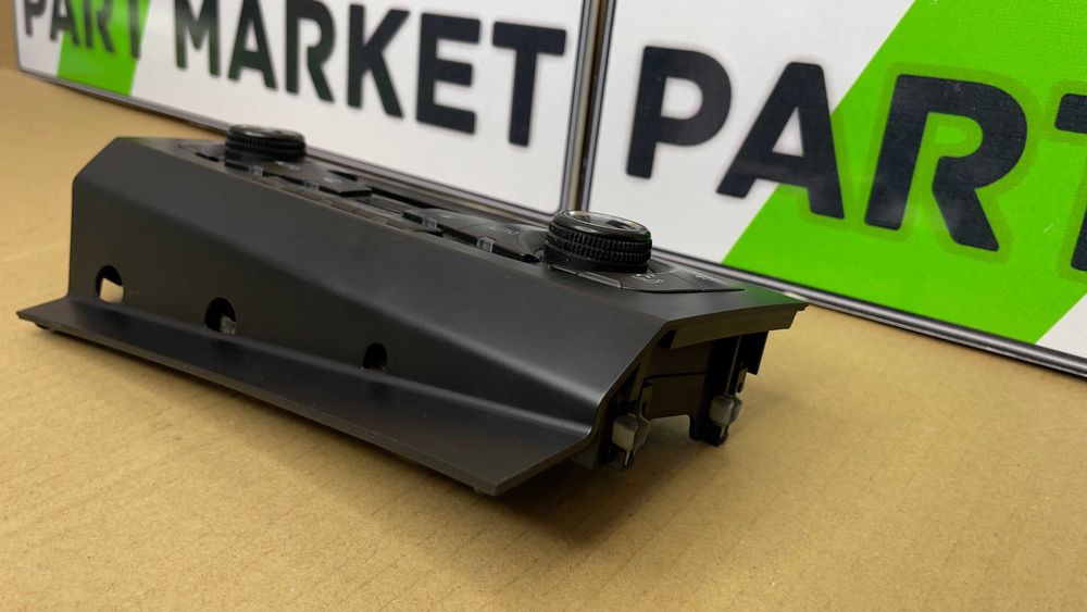 Климатроник AUDI A4 A5 8T2820043AF