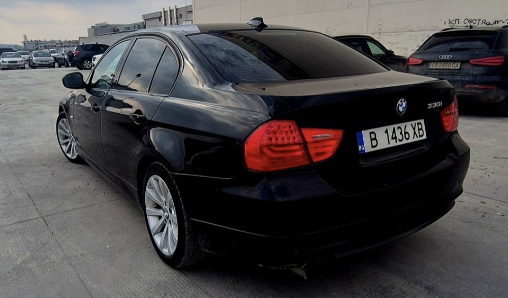 BMW 330

X-DRIVE-4X4, Седан