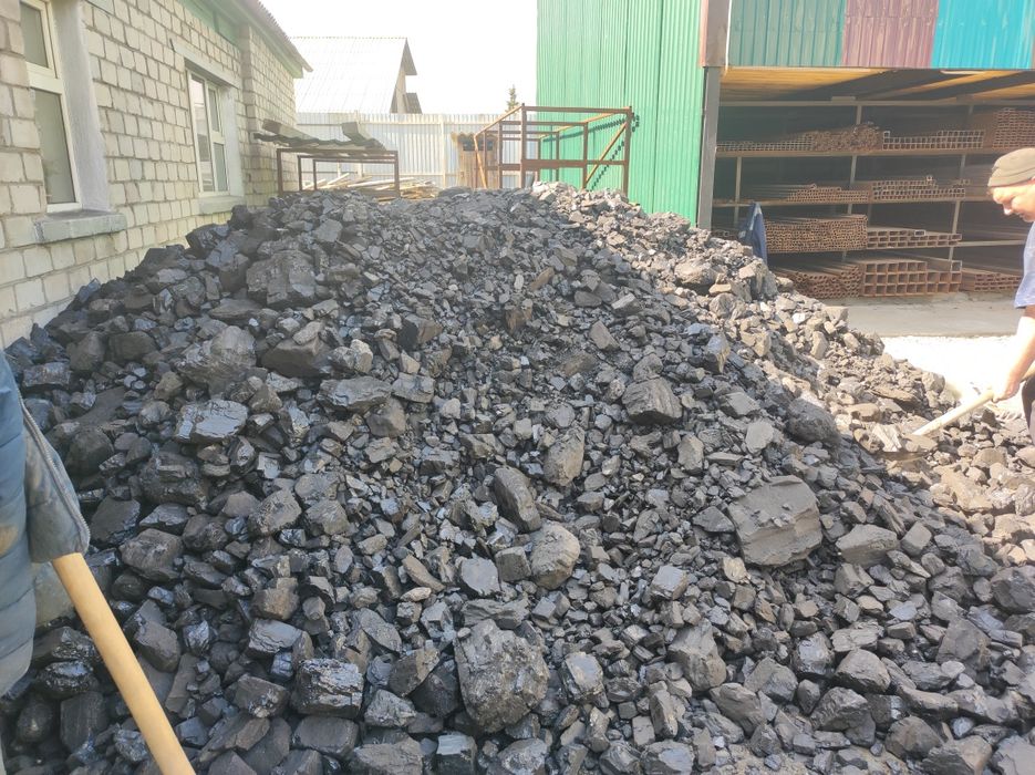 Уголь, дрова в мешках