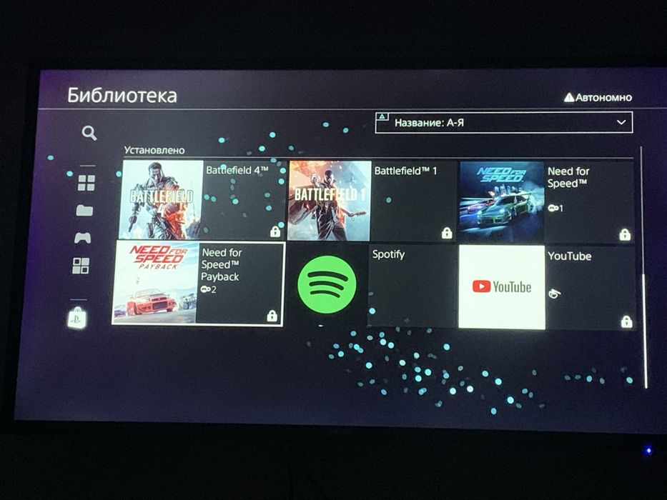 Продам PS4 Slim 1тб