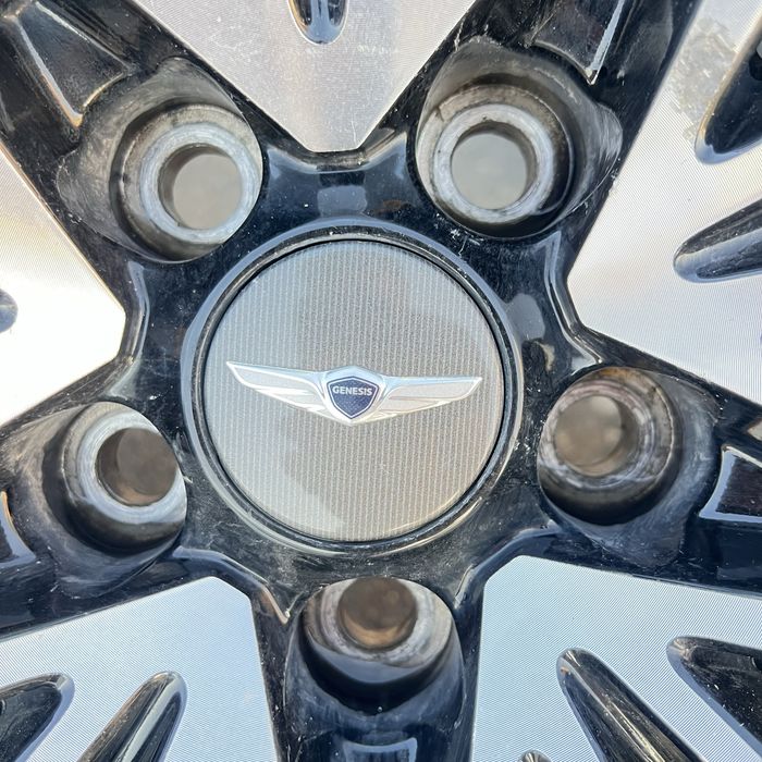 Диски с резиной R19 Kia Stinger