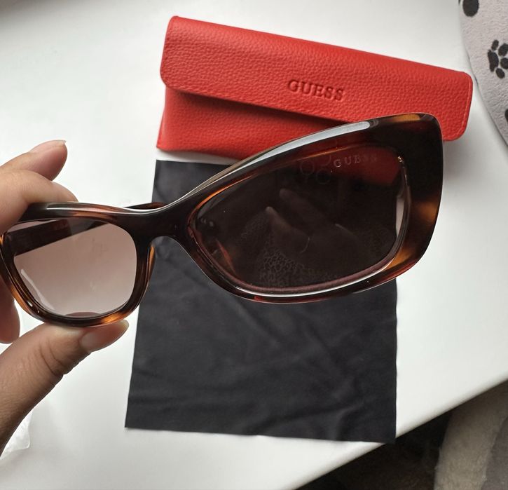 Новые очки Guess, оригинал