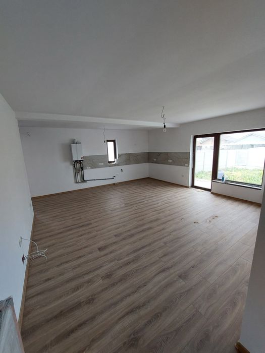 NEGOCIABIL, DAR NU SUB PRET INVESTITIE-Vând casa în Cernica-Balaceanca