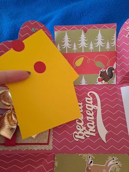 Коледна експлодираща кутия за снимки/пожелания