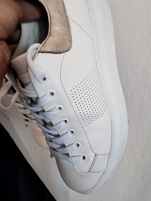 Adidași foarte ușori Baldinini