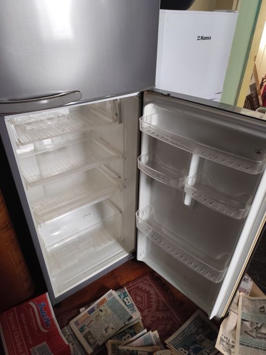 Хладилници белия е още с найлона