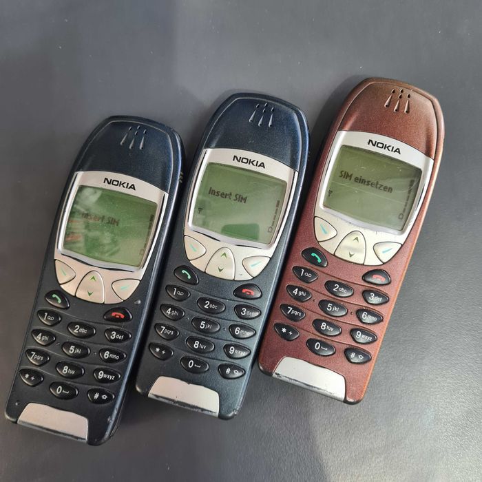 Телефон Nokia 6210