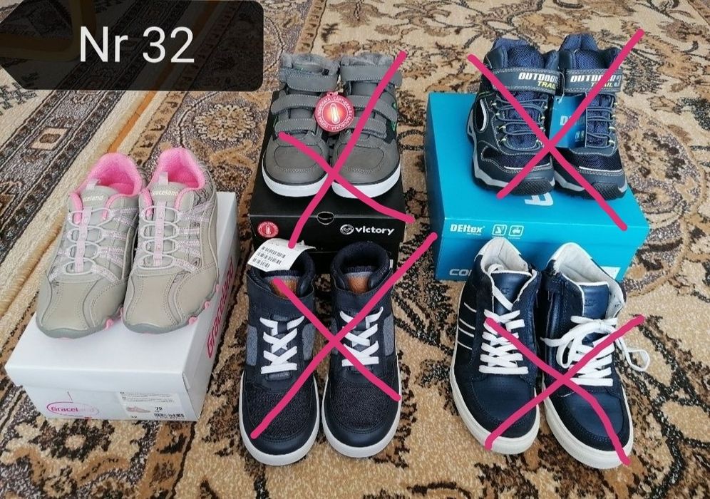 Adidași mărimea 31, 32, 33