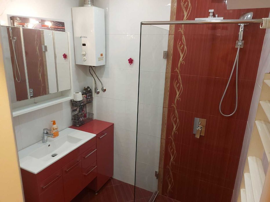 Дава се под наем Тристаен апартамент в Пловдив, Христо Смирненски - 80 кв.м за 433.5 € - Снимка #7