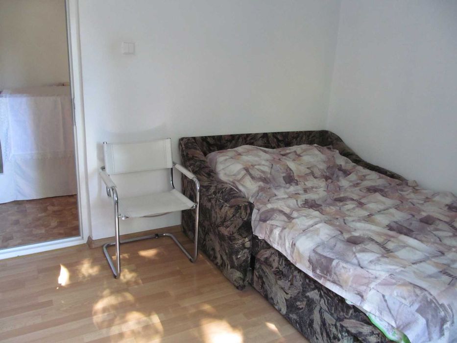 vand apartament central langa parc in pucioasa, 100 km de bucuresti